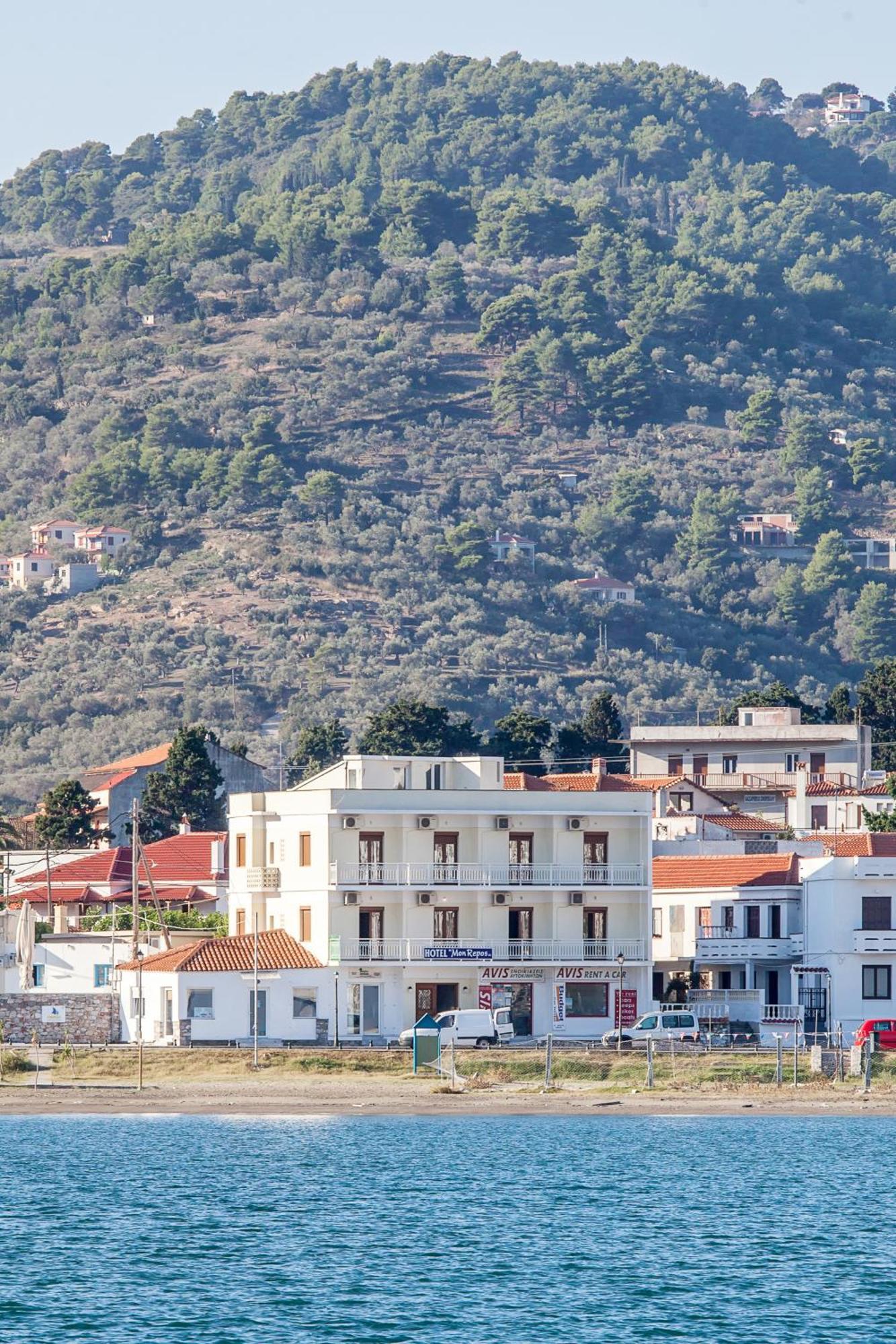 الشقق الفندقية Panormos في  Mon Repos المظهر الخارجي الصورة